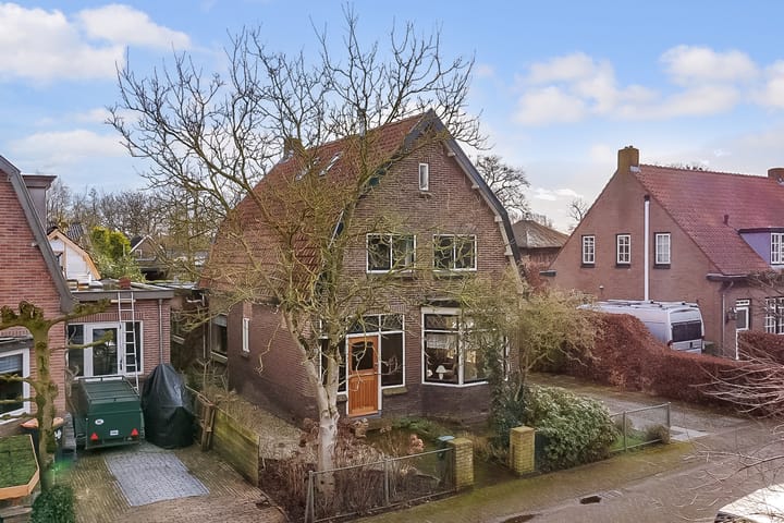 Foto 41 van Tuinlaan 18