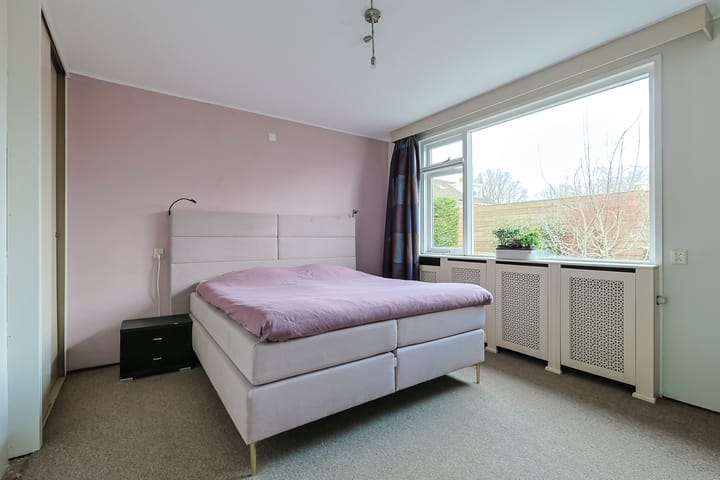 Foto 22 van Ambroziolaan 12