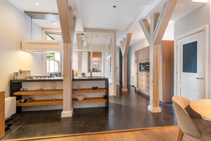 Foto 9 van Trompstraat 25