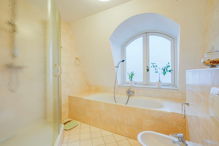 Foto 30 van Delftweg 35-M