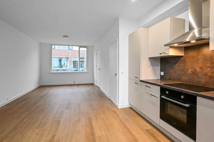 Foto 2 van J.C. van Wessemstraat 65