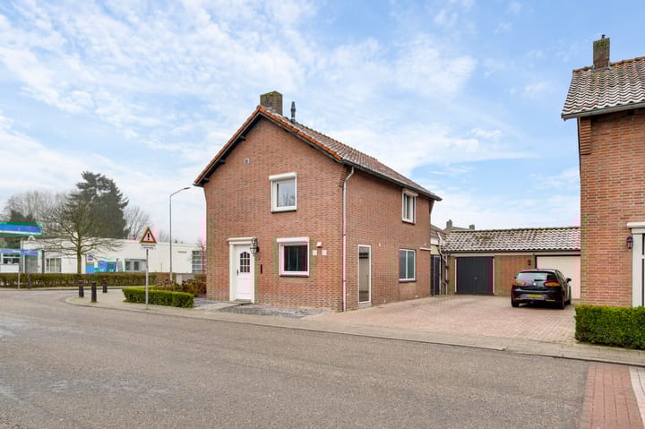 Foto 35 van Burgemeester Aquariusstraat 40