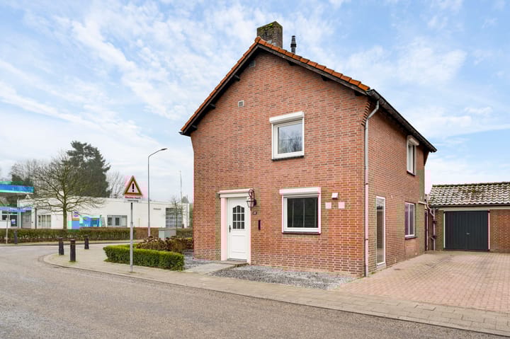 Foto 37 van Burgemeester Aquariusstraat 40