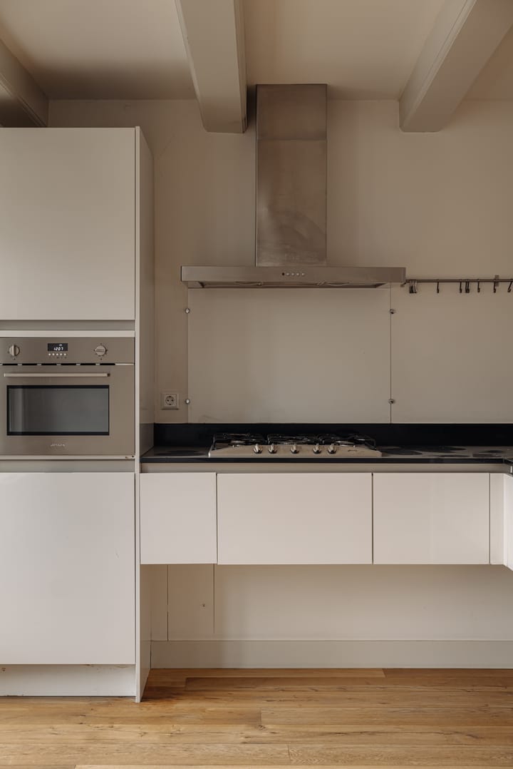 Photo 10 of Willemsstraat 14-C