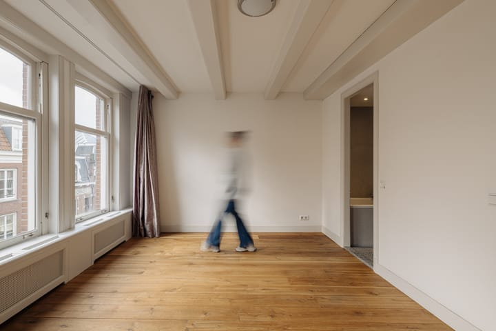 Photo 16 of Willemsstraat 14-C