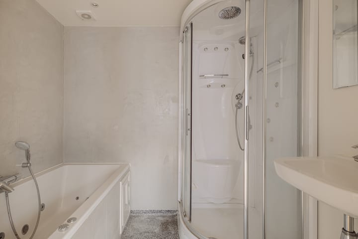 Photo 23 of Willemsstraat 14-C