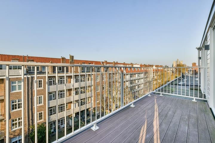 Foto 4 van Roerstraat 82-4