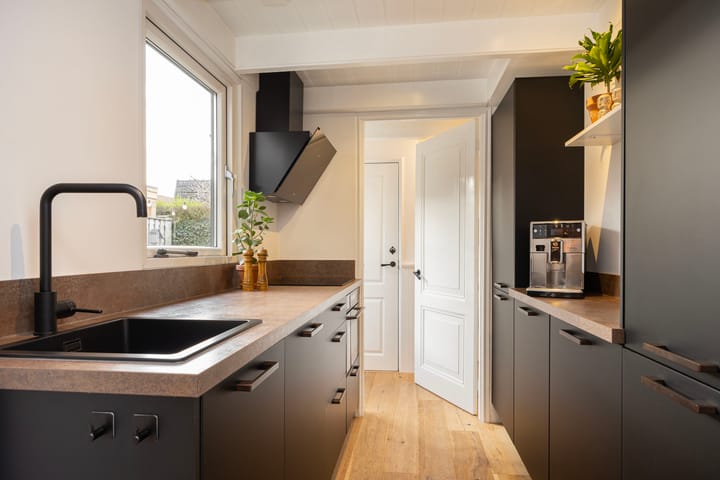 Foto 17 van Hazelaarweg 9