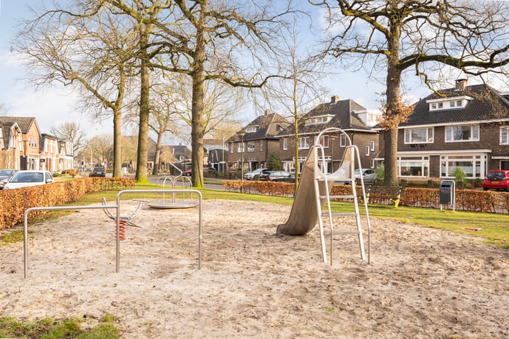 Foto 31 van Hazelaarweg 9