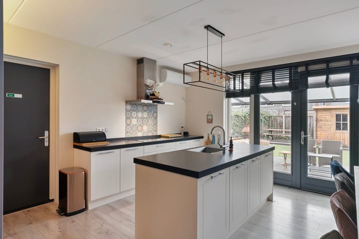 Foto 9 van Looër Enkweg 33