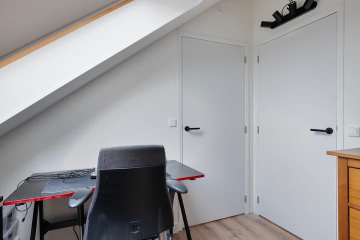 Foto 28 van Looër Enkweg 33