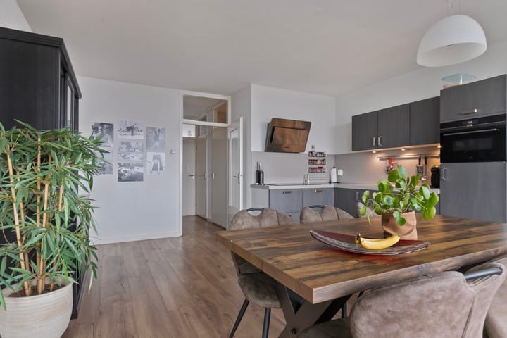 Foto 15 van Zangvogelweg 94