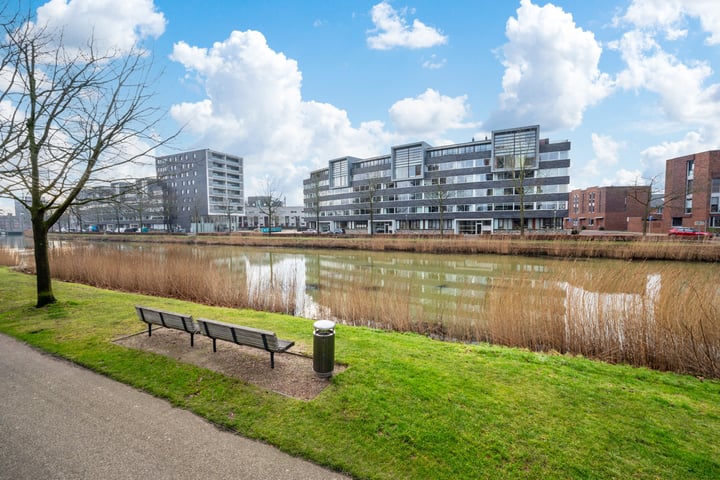 Bekijk foto 1 van Stadskade 218