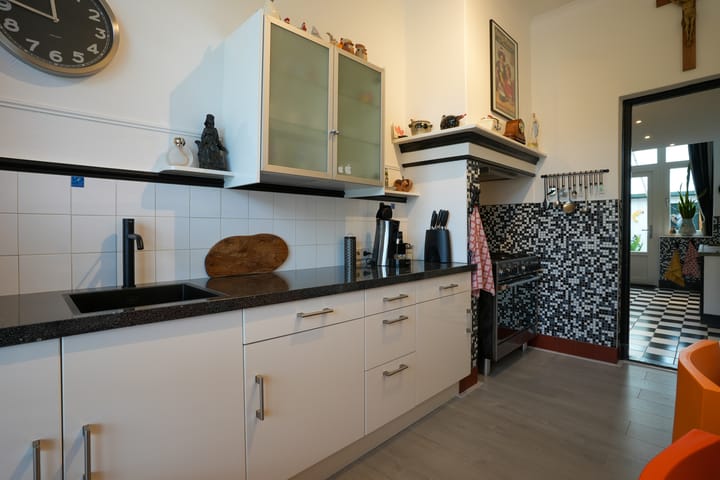 Foto 15 van Heistraat 33