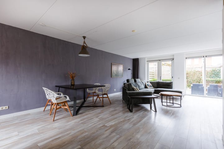 Foto 2 van Plaatwerkerstraat 20