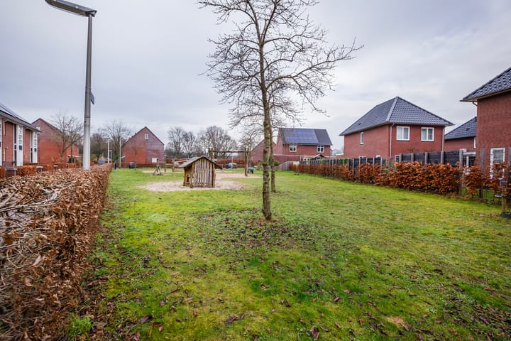 Foto 33 van Plaatwerkerstraat 20