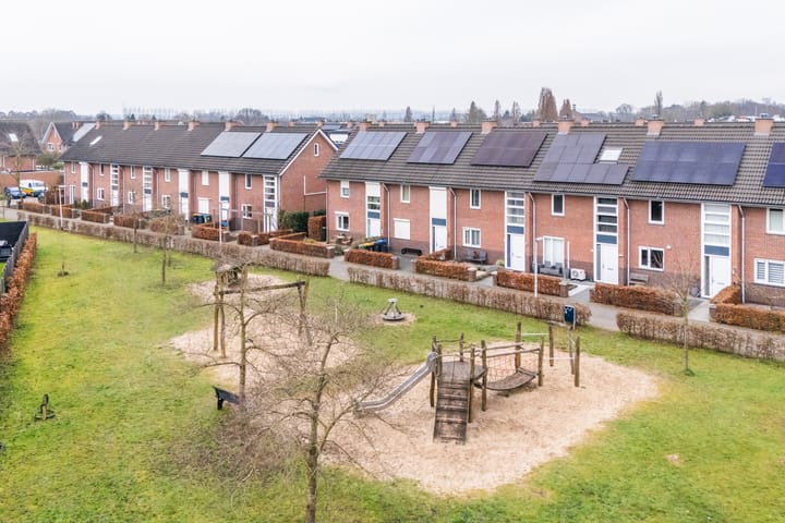 Foto 34 van Plaatwerkerstraat 20