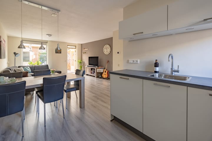 Foto 14 van Vicarieweg 23