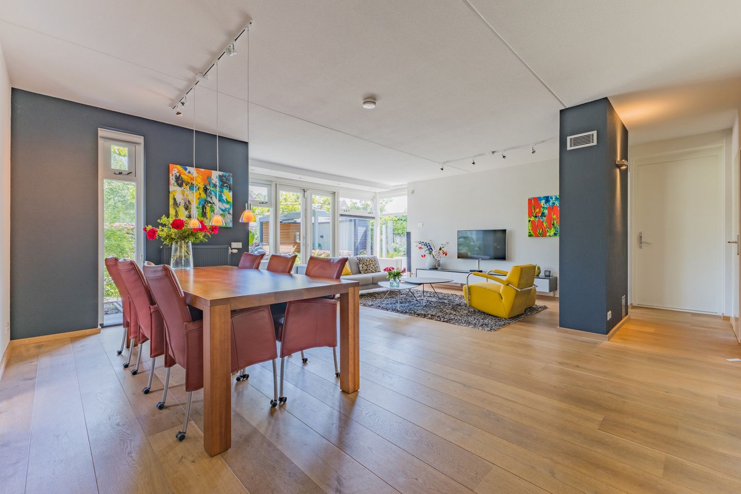 Foto 5 van Tegelzetter 47