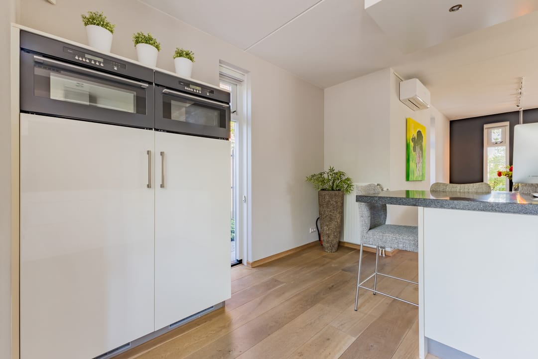 Foto 11 van Tegelzetter 47