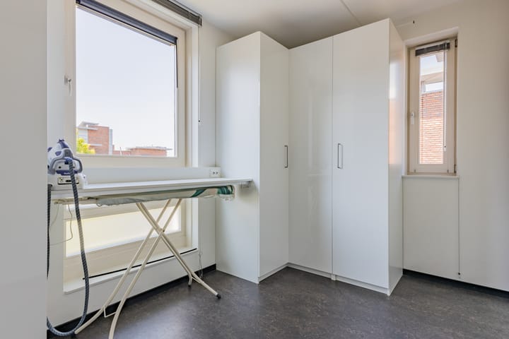 Foto 32 van Tegelzetter 47