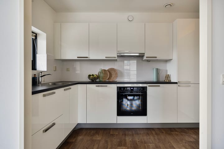 Foto 8 van Valkenaerhof 91