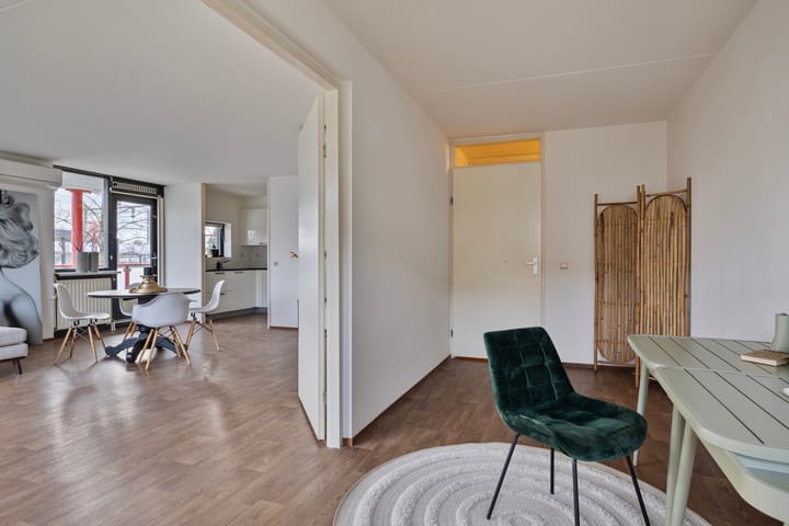 Foto 14 van Valkenaerhof 91