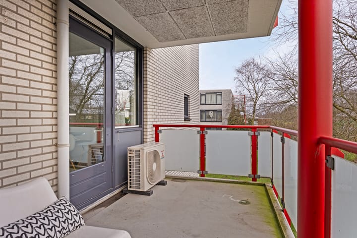 Foto 19 van Valkenaerhof 91