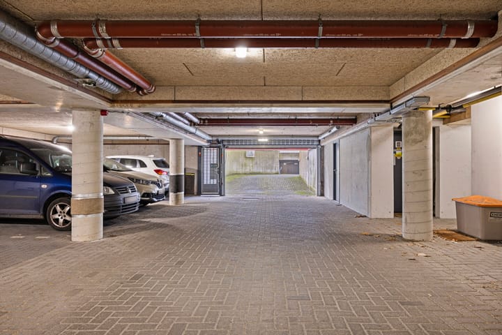 Foto 22 van Valkenaerhof 91