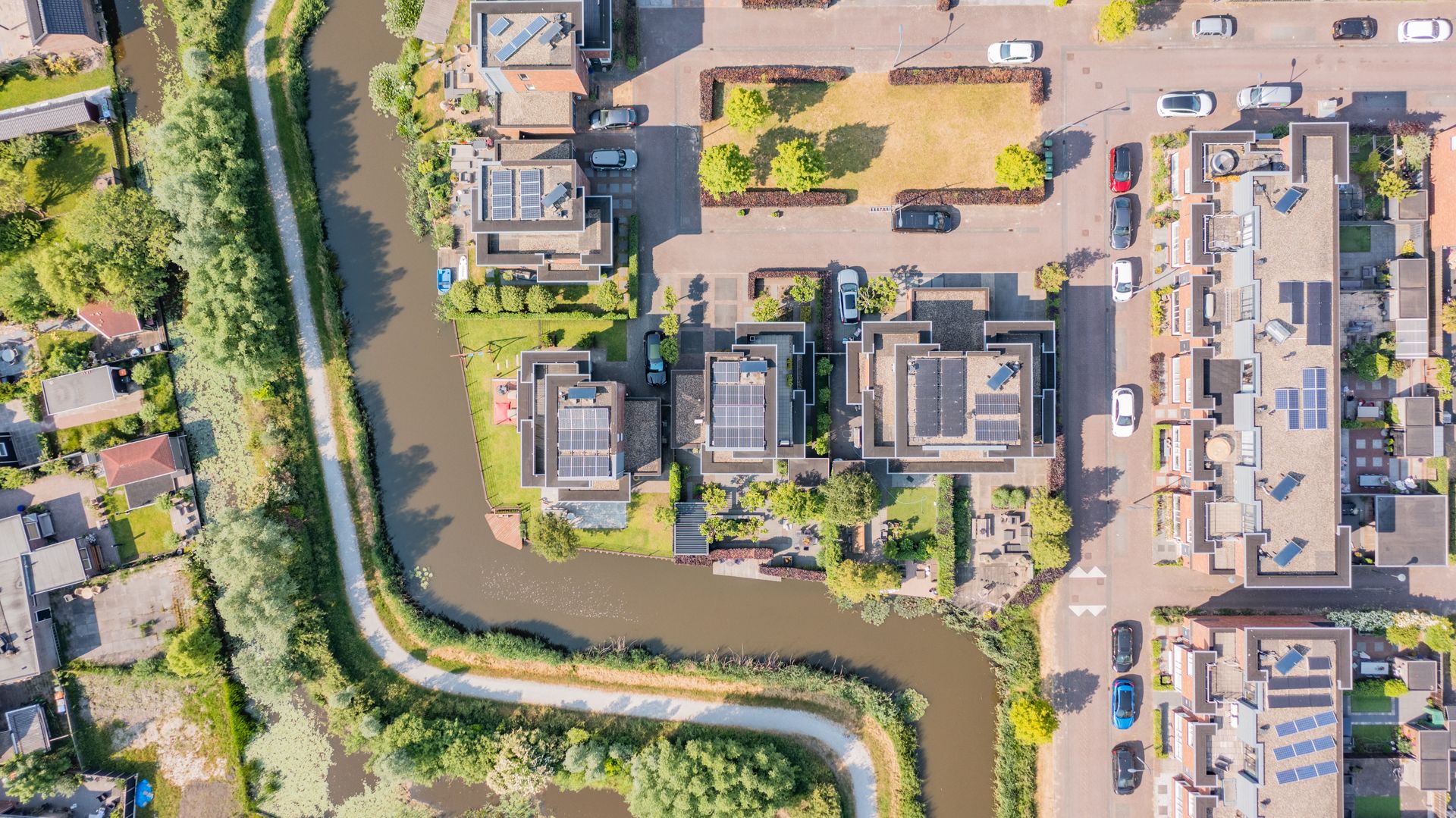 Foto 75 van Tegelzetter 47