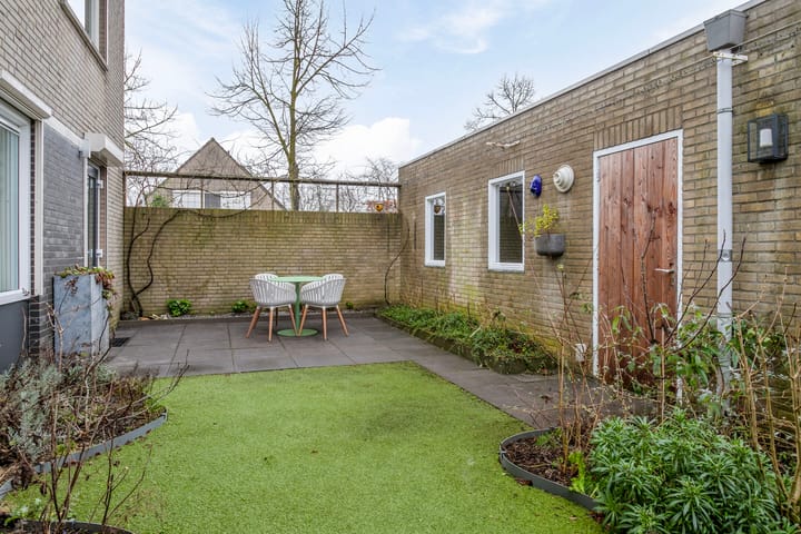 Foto 29 van Aarnout Drostdreef 24