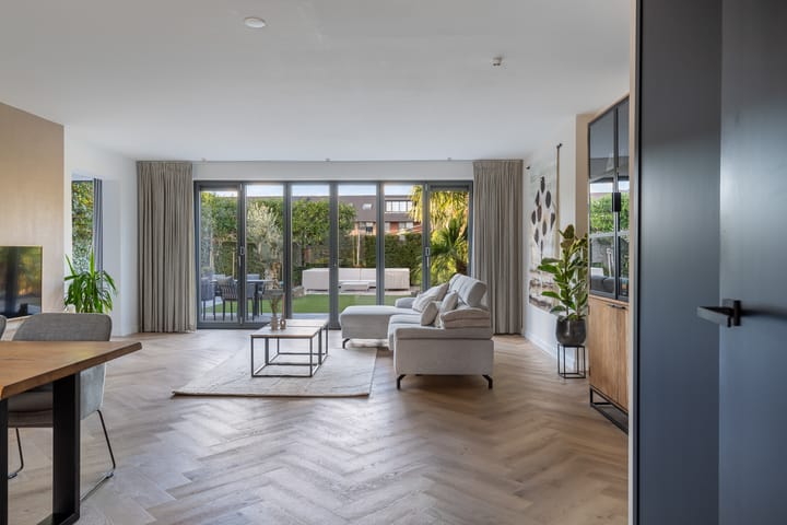 Foto 20 van Lisdodde 80