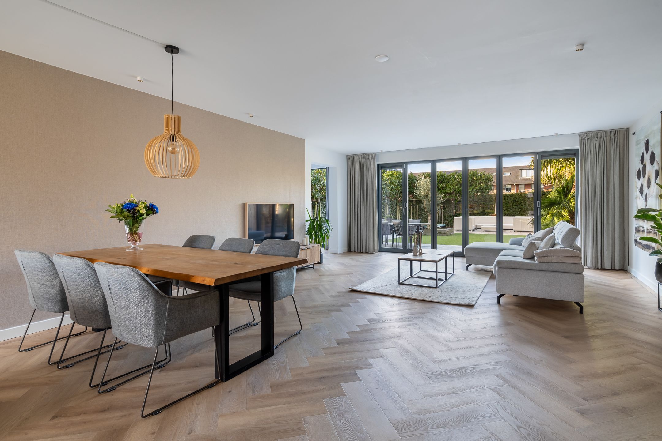 Foto 21 van Lisdodde 80