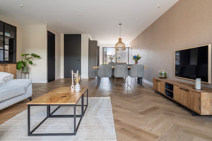 Foto 30 van Lisdodde 80