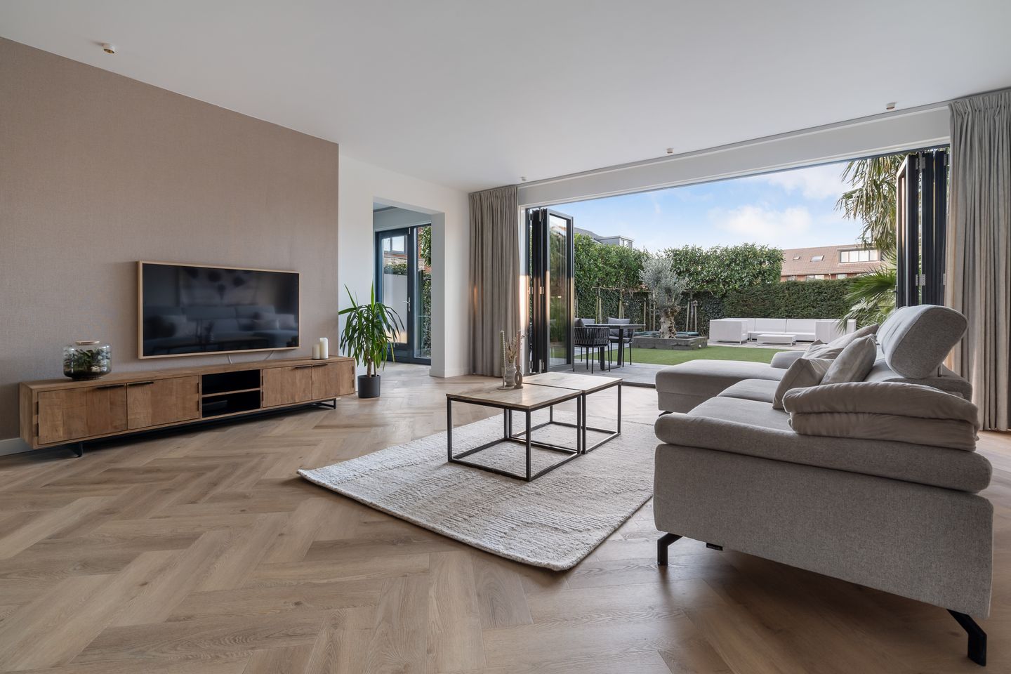 Foto 35 van Lisdodde 80