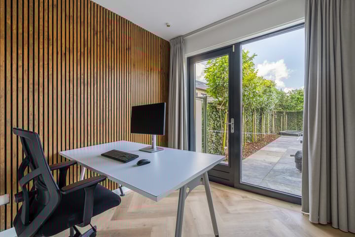 Foto 39 van Lisdodde 80