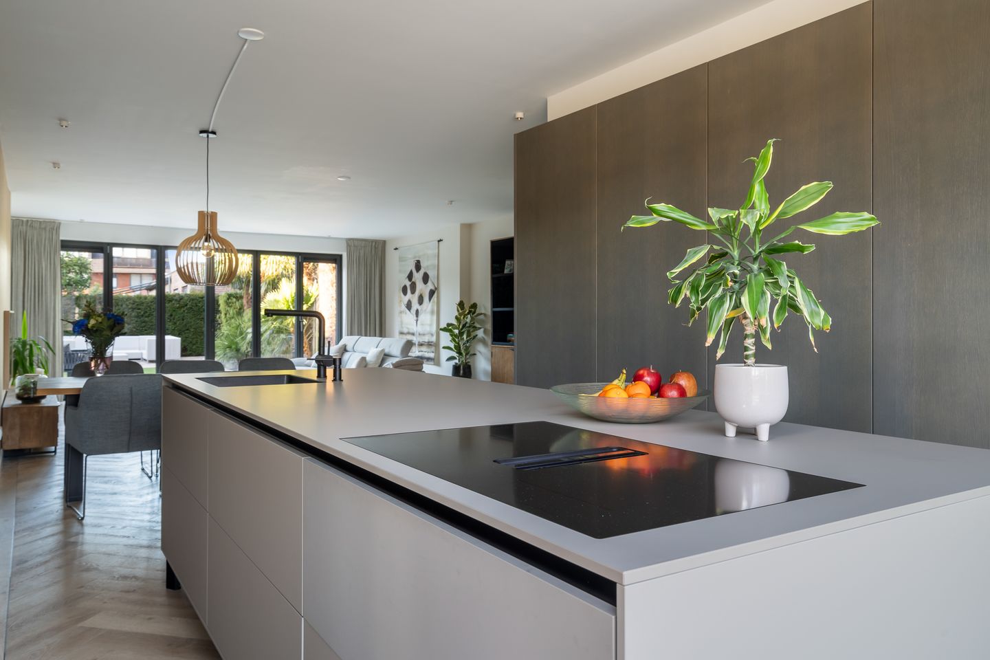 Foto 49 van Lisdodde 80