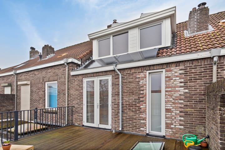 Foto 21 van Roostenlaan 90