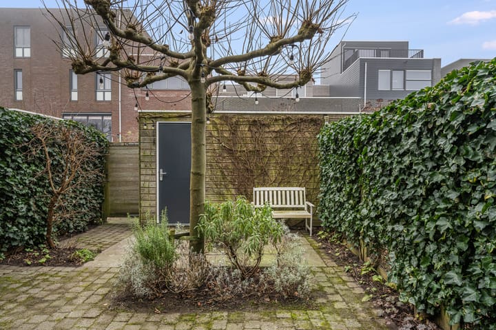 Foto 14 van Mattenbiesstraat 175