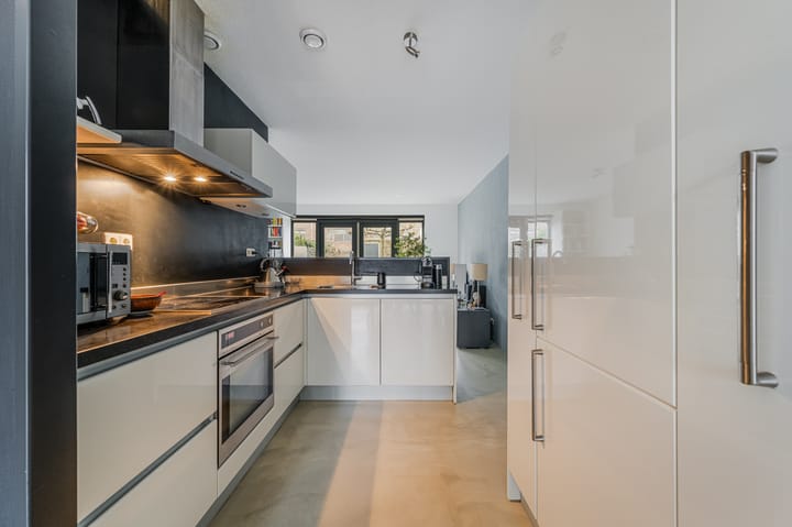 Foto 20 van Mattenbiesstraat 175