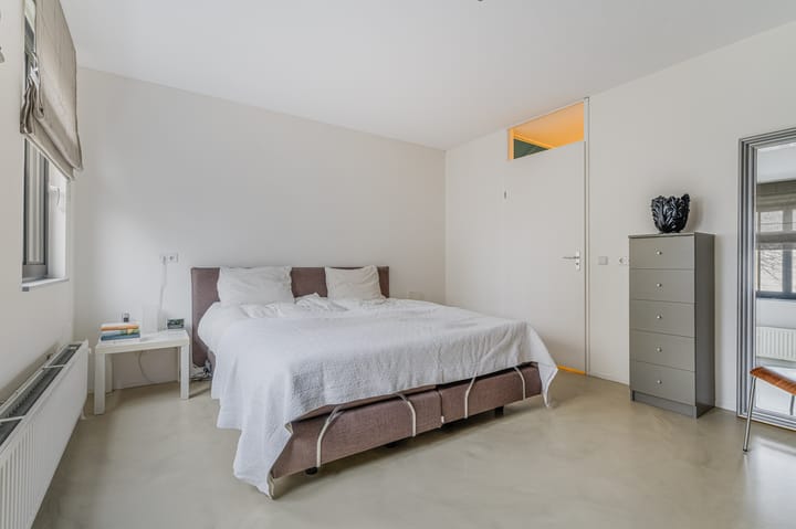 Foto 26 van Mattenbiesstraat 175