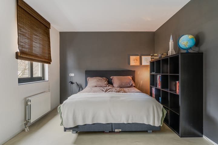 Foto 28 van Mattenbiesstraat 175