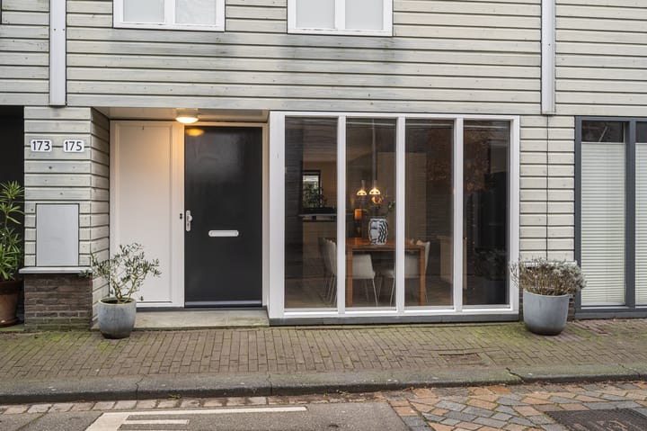 Foto 39 van Mattenbiesstraat 175