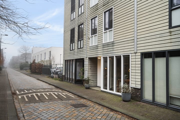 Foto 40 van Mattenbiesstraat 175