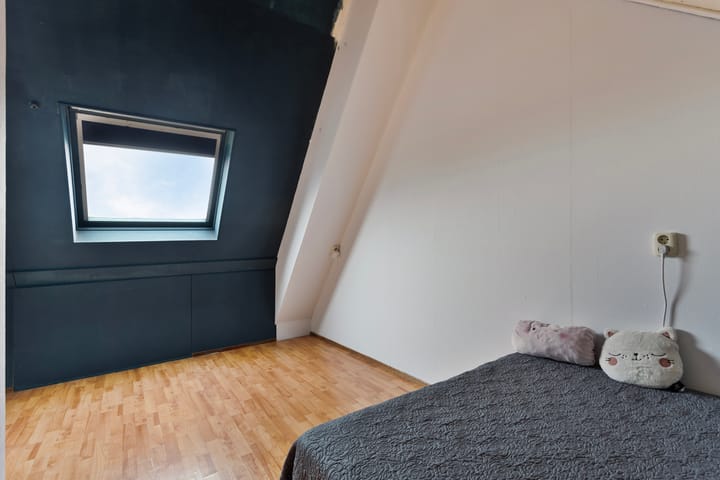 Photo 26 of Zierikzeestraat 52