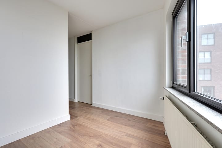 Foto 6 van Churchillplein 94