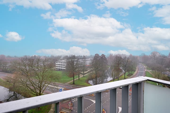 Foto 16 van Churchillplein 94