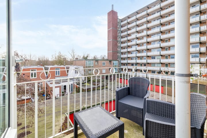 Foto 2 van Peizerweg 68-3