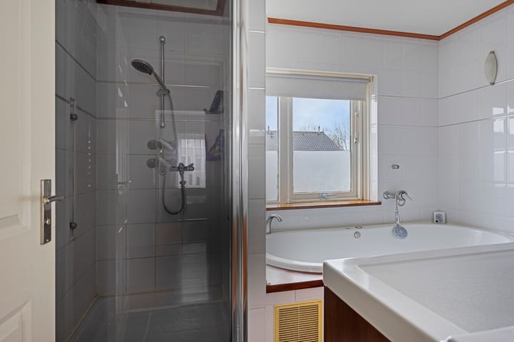 Foto 14 van Treubstraat 20