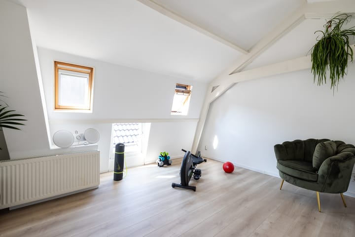 Foto 45 van Bergselaan 260